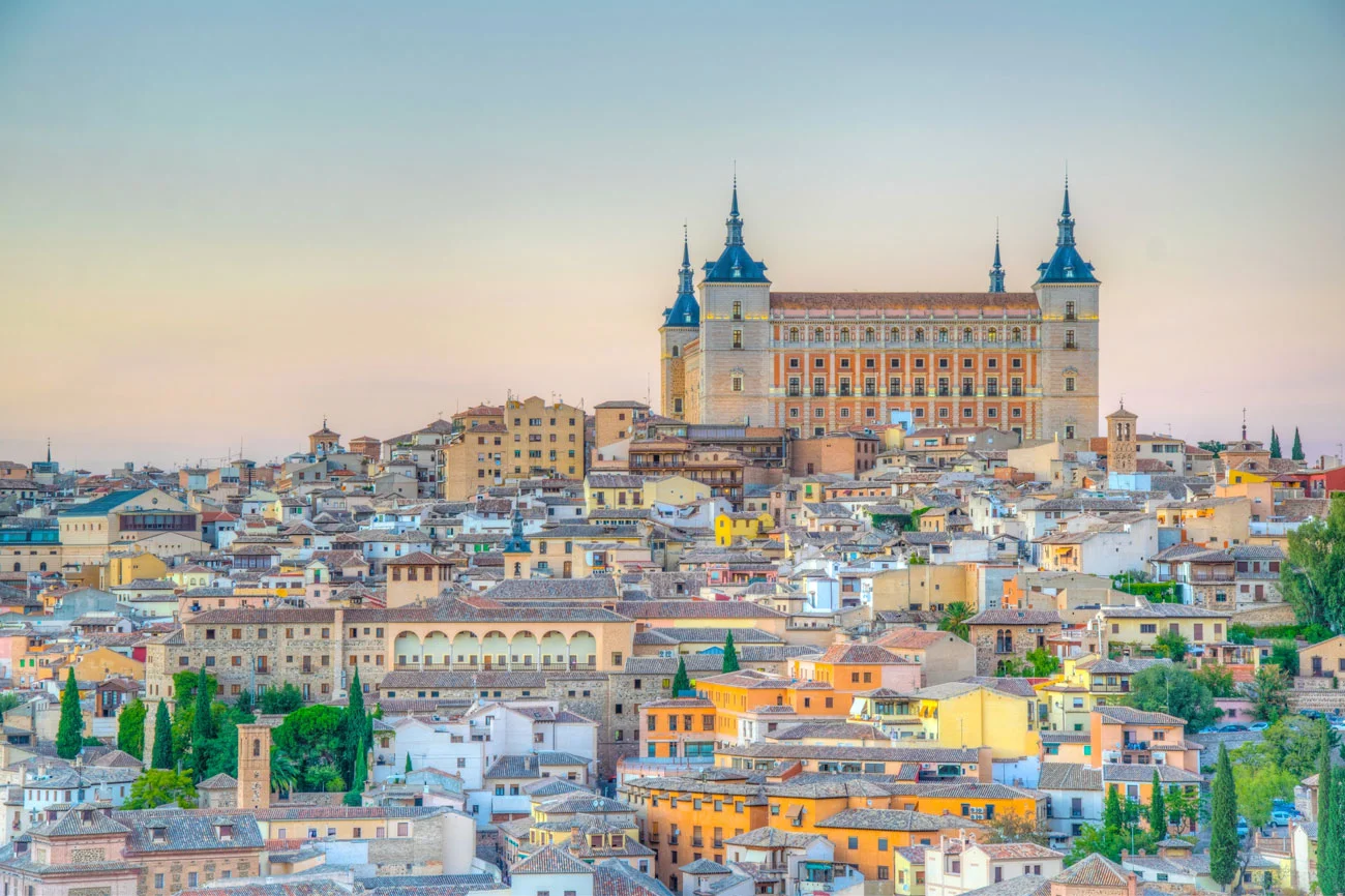 toledo Alcazar vista tramonto.jpg
